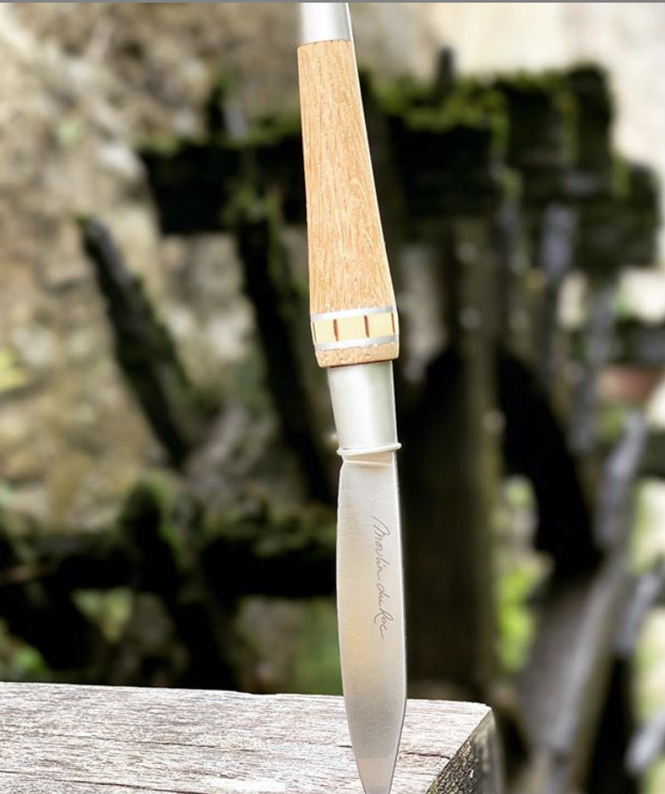 couteaux de table personnalisés pour le moulin du Roc