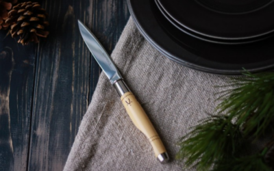 Cadeaux de Noël 2025 : Pourquoi offrir un couteau de Nontron ?