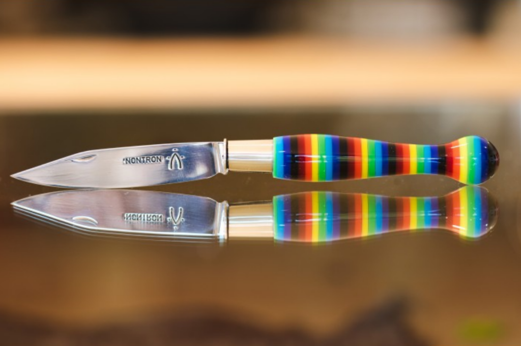 Nontron femme de poche pour la st valentin