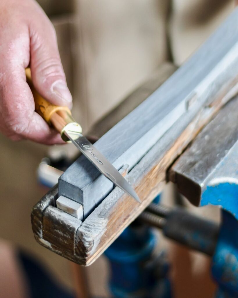 Comment affûter efficacement un couteau de Nontron?